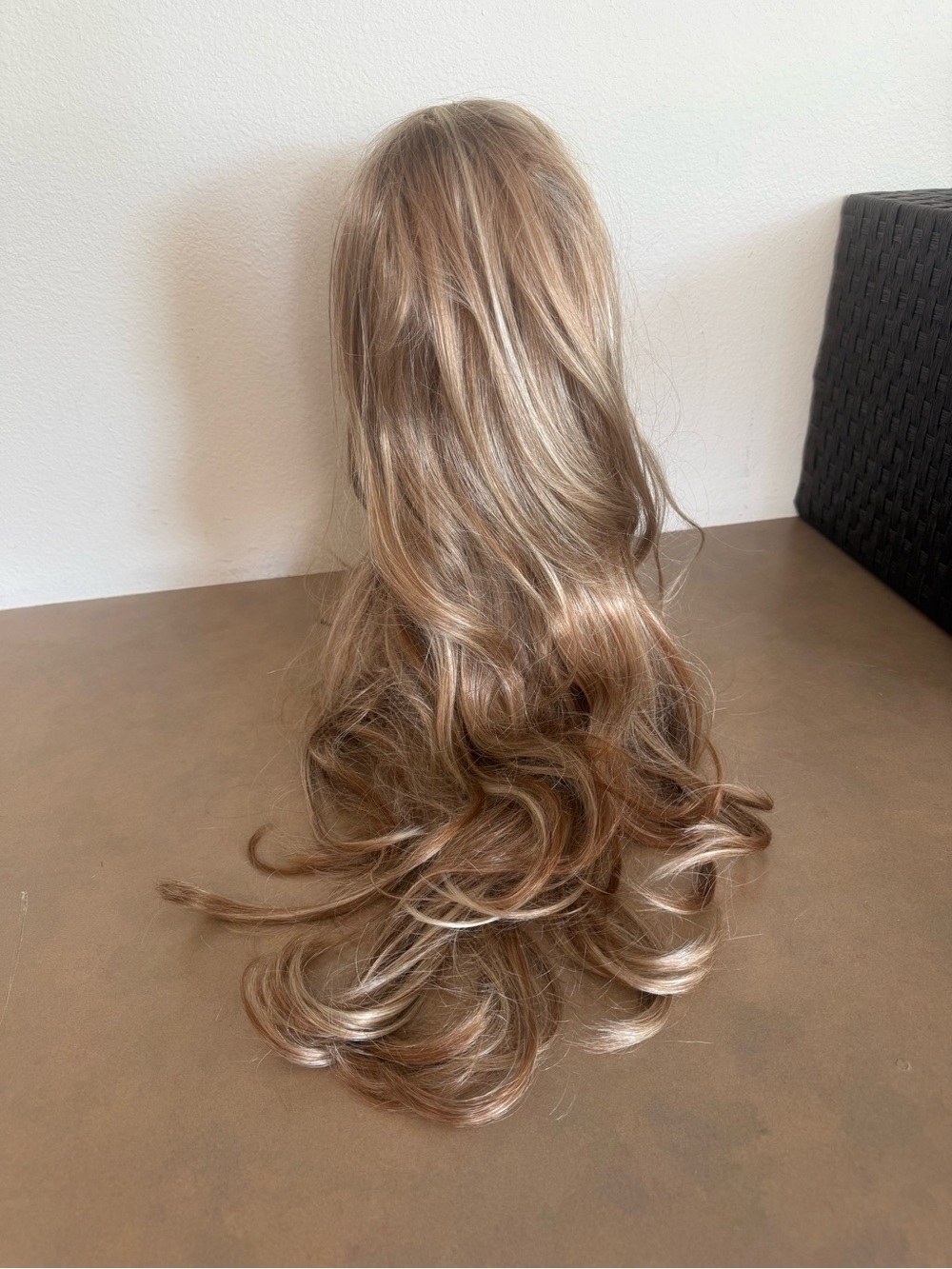 Blonde Layered Synthetic Wig with Bangs - Natural Blonde - Picture 3 of 5